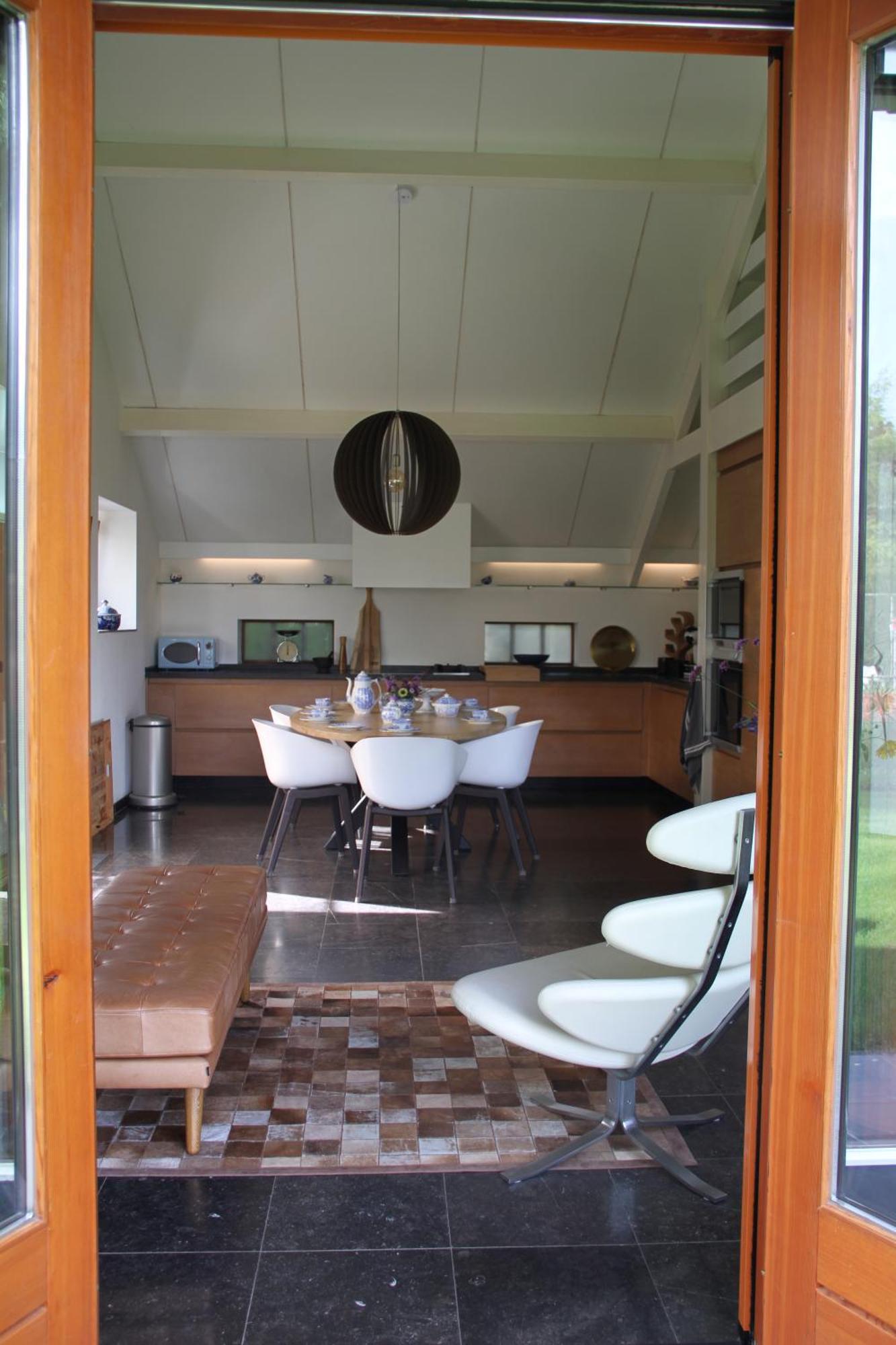 Familiehuis De Betuwe Met Prive Kunstgras Tennisbaan En Sauna Villa Erichem Exteriör bild